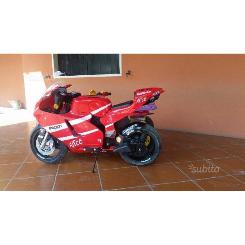 Moto Ducati 12v e quad 12v perfetti peg perego