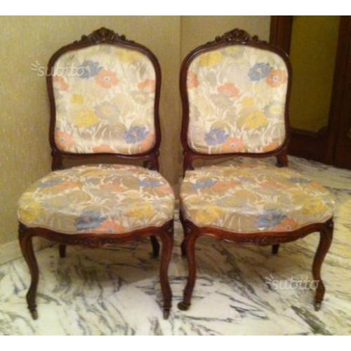 Coppia di sedie d'epoca in stile Luigi XV
