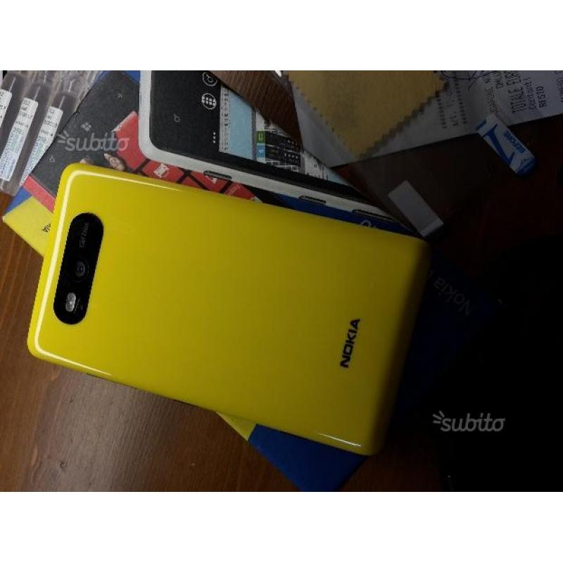 Nokia lumia 820