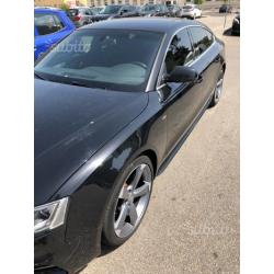 Audi A5 sportback nera sline full